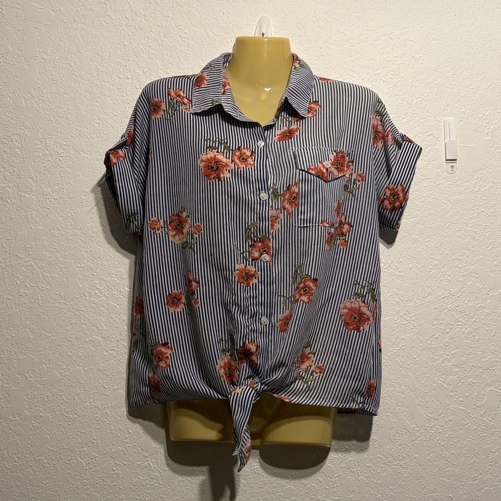 Passport Women’s Striped Floral Tie Front Button Down Blouse Large Blue White L